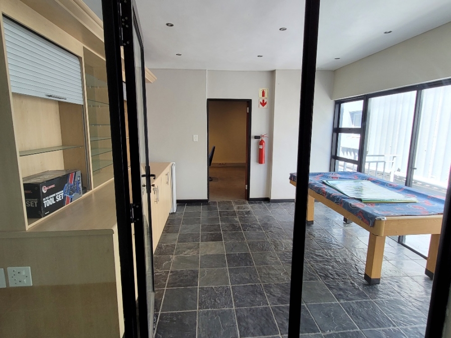 Commercial Property for Sale in Blackheath Industrial Western Cape